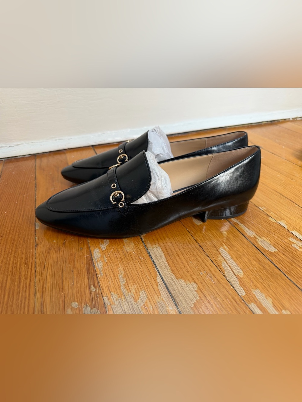 Coach Black Leather Pointed-Toe Loafers with Gold Hardware size 9.5 - Picture 8 of 8